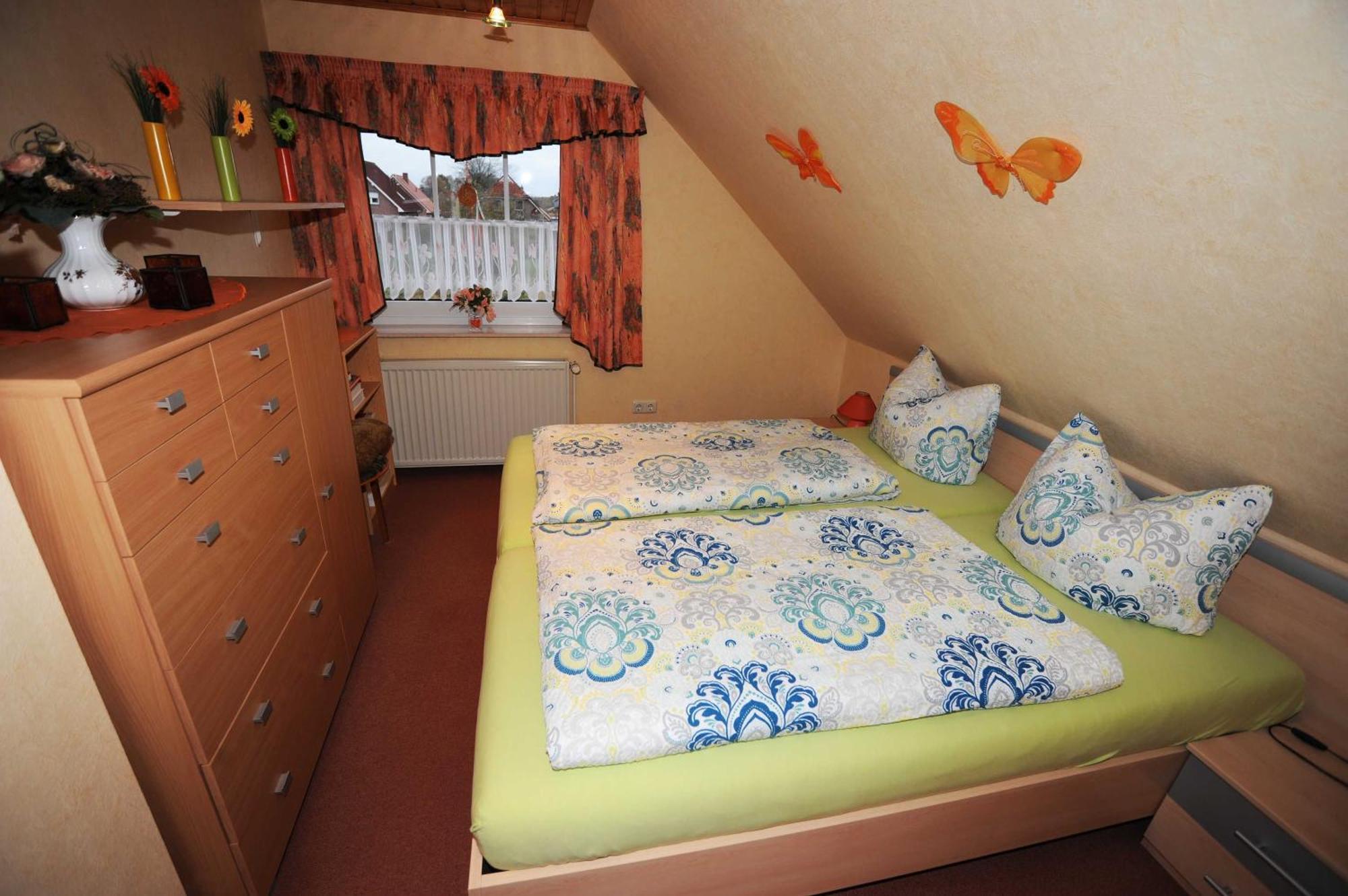 Ferienwohnung Brentano_ 65230 Moormerland Eksteriør billede